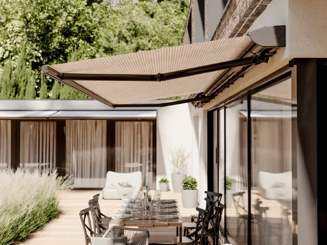 Terrassemarkise Nordic SQ – kassettmarkise med justerbar vinkel og nedsenkbar frontkappe